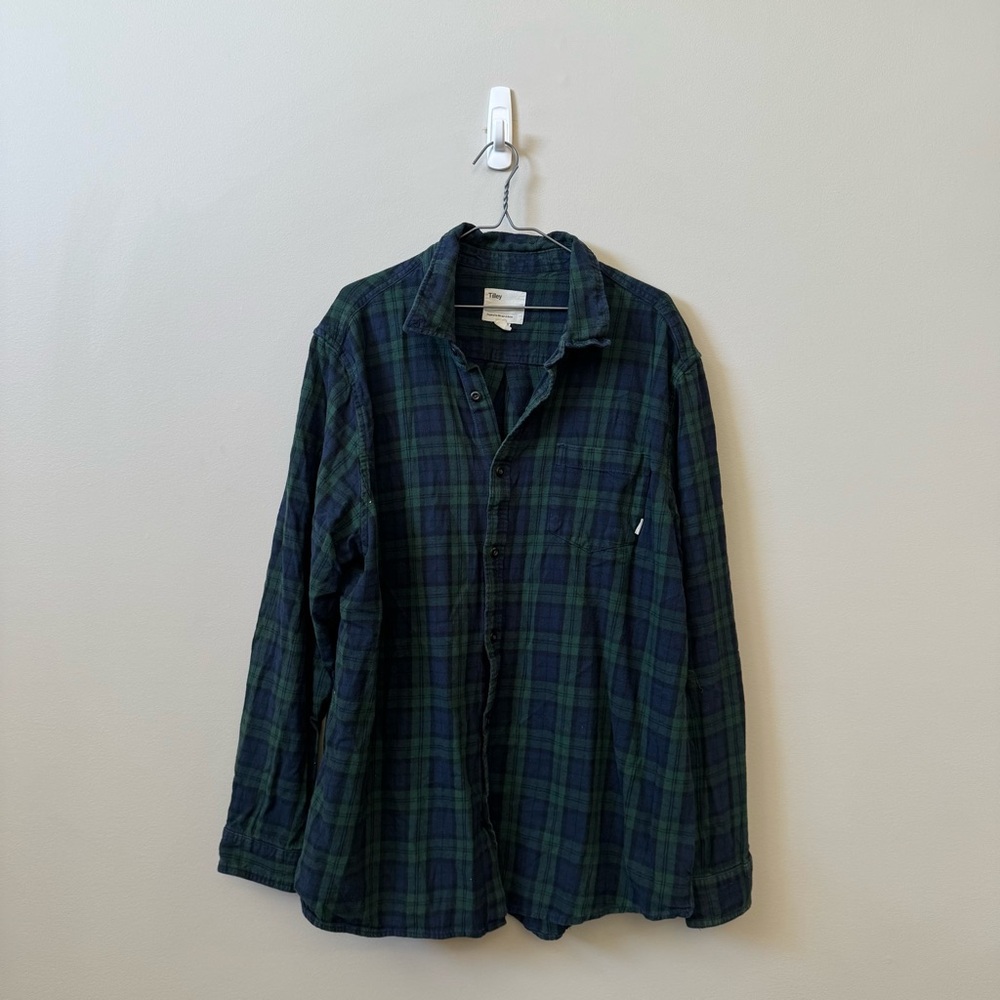 Tilley green/blue button front long sleeve plaid flannel top